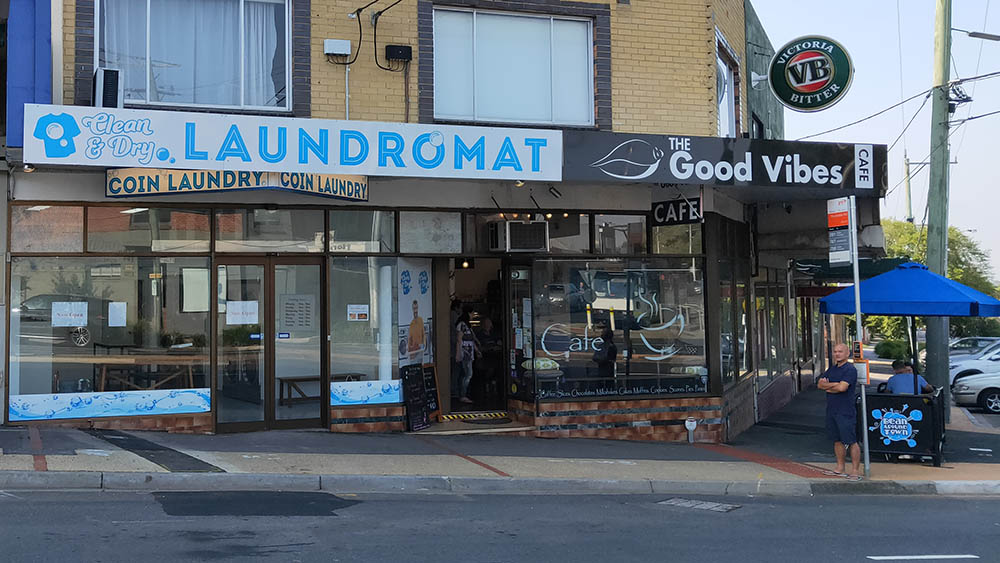 clean & dry laundromat box hill south outside